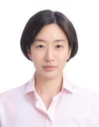 아모레 회장 차녀 서호정, 아모레퍼시픽홀딩스 주식 19억 원 어치 매도