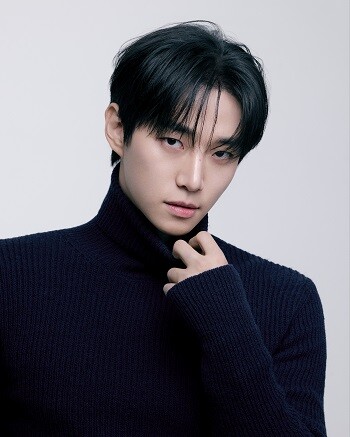 배우 이준호는 tvN 토일드라마 '태풍상사'에서 아버지를 잃고 망하기 직전의 무역회사 사장이 된 초보 상사맨 강태풍을 연기했다. 사진=O3 Collective 제공