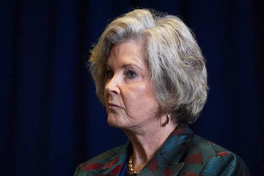 ‘얼음 아가씨’ 와일스의 솔직한 발언에 대해 트럼프를 비롯한 행정부 인사들은 되레 와이스를 옹호하고 나섰다. 사진=AP/연합뉴스