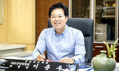 이춘우 경북도의원이 '일요신문'과 인터뷰를 하고 있다. 사진=이춘우 의원실 제공