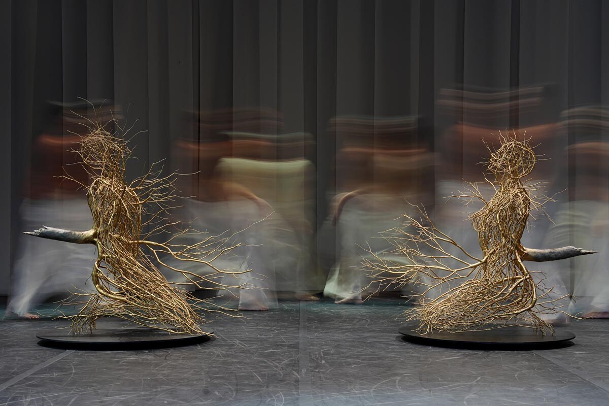 2024년 늘휘무용단 김민지 안무 ‘변곡의 점’ 공연. 사진=옥상훈 작가