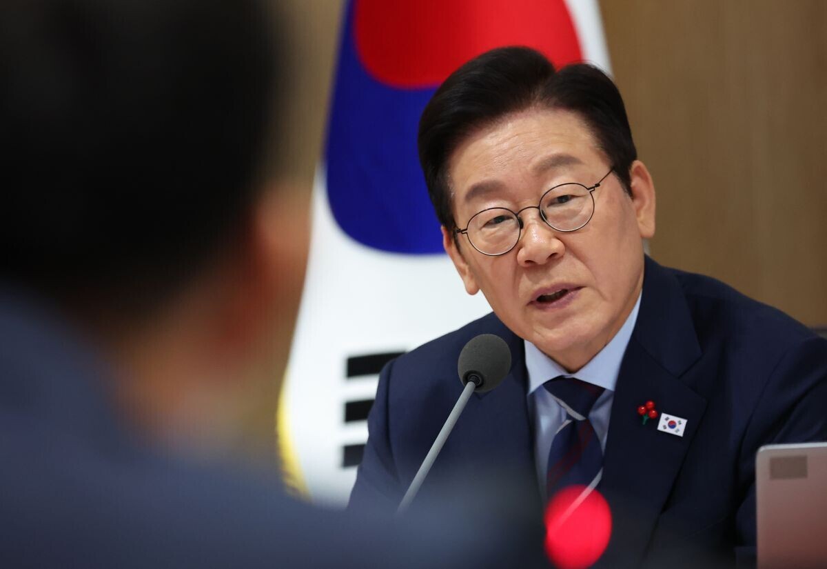 이재명 대통령 부친이 담뱃잎 대금을 횡령해 야반도주했다고 주장한 전직 언론인이 검찰에 넘겨졌다. 사진=연합뉴스