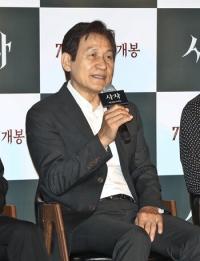 '혈액암 투병' 안성기, 건강악화로 병원 이송…"의료진 판단 토대로 확인 중"