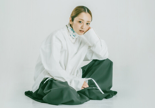 아역 출신 인기 여배우 아다치 유미는 2023년 12월 28일 이혼을 발표한 바 있다. 사진=아디치 유미 공식홈페이지