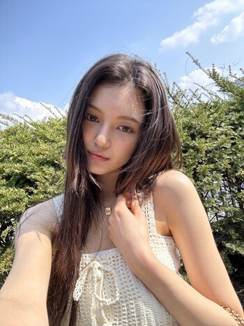 이날 라이브 방송에서 다니엘은 소송 관련 직접 언급하지 않았으나 "멤버들과 함께 하기 위해 마지막까지 싸웠다"고 강조했다. 사진=다니엘 공