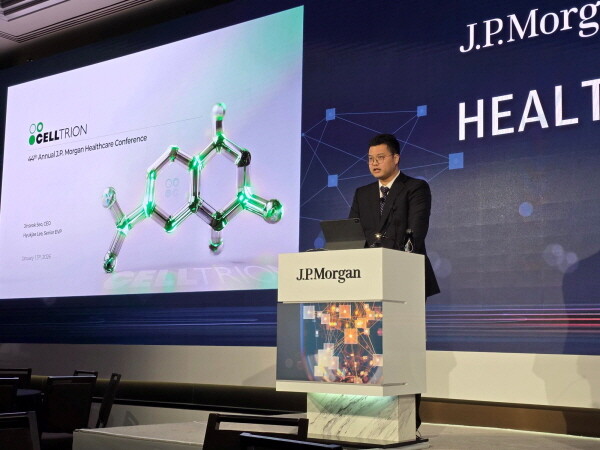 13일(현지시간) 미국 샌프란시스코 더웨스틴세인트프랜시스호텔에서 열린 '2026 JP모건 헬스케어 콘퍼런스'에서 서진석 셀트리온 대표이사가 발표하고 있다. 사진=셀트리온 제공