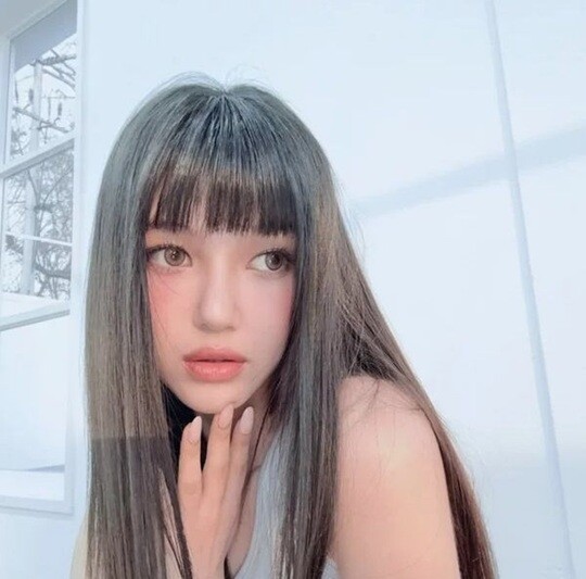 연예기획사 어도어(ADOR)가 뉴진스 전 멤버 다니엘과 그 모친, 민희진 전 어도어 대표에 대해 제기한 430억 원 대 손해배상 소송에서 원고와 피고가 모두 소송대리인 선임을 마쳤다. 사진=다니엘 인스타그램 캡처