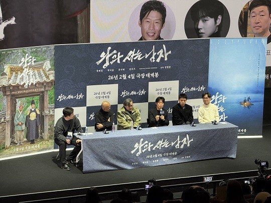 1월 21일 코엑스 메가박스에서 열린 영화 '왕과 사는 남자' 최초 시사회와 '왕남 스페셜 GV'에 참석한 장항준 감독, 이준익 감독, 배우 유해진, 박지훈, 정진영이 참석했다. 사진=쇼박스 제공