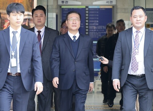 12·3 비상계엄 사태에 가담하고 김건희 여사의 수사 관련 청탁을 들어준 혐의로 기소된 박성재 전 법무부 장관의 재판이 본격적으로 시작됐다. 사진 = 박정훈 기자
