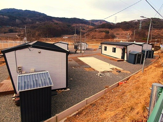 경북 예천군 벌방리에 조성된 임시주택들. 약 10가구가 아직 이곳에 머무르고 있다. 사진=주현웅 기자