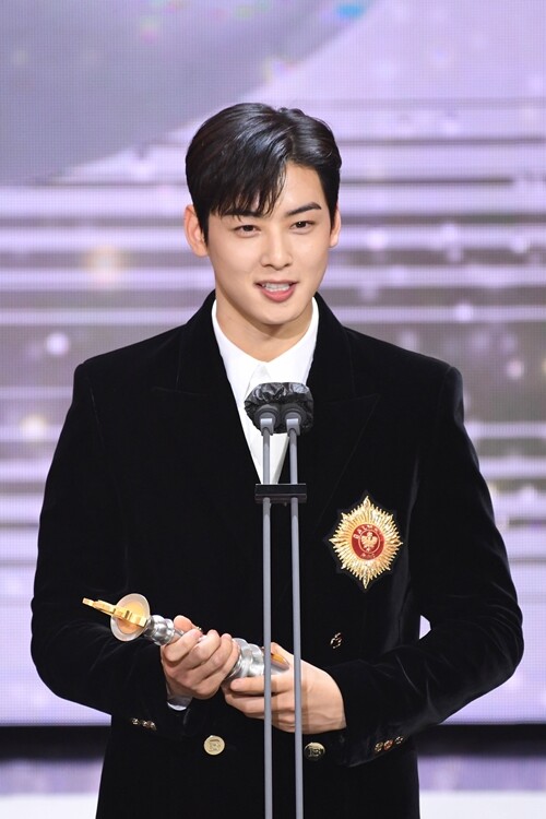 차은우의 1인 기획사가 ‘탈세’ 논란에 휩싸였다. 사진=SBS 제공