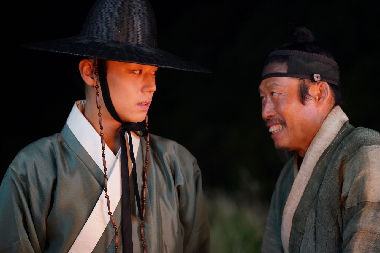 실존 인물인 엄흥도와 노산군이 영월에서 깊은 인연을 맺었다는 기록도 있다. 사진=영화 ‘왕과 사는 남자’ 스틸컷