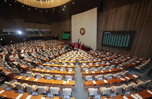 지난 2월 25일 오전 국회 본회의에서 국민의힘에 의해 진행된 필리버스터(무제한토론)이 종결되자 진행된 상법 일부개정법률안이 가결됐다. 사진=이종현 기자