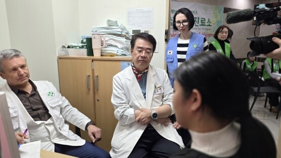 진료 장면. 사진=그린닥터스 제공