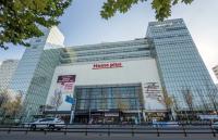 MBK, 김병주 회장 자택 담보 1000억 선투입…회생 1년 홈플러스 '생존 기로'