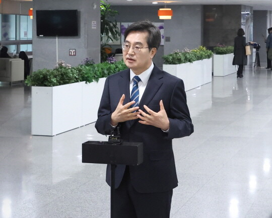 김포 5호선 연장 예비타당성 조사 통과에 대한 소감을 밝히는 김동연 지사. 사진=경기도