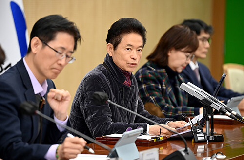 10일 이철우 지사 주재로 2027년도 국비 확보 추진 상황 보고회가 열리고 있다. 사진=경북도 제공