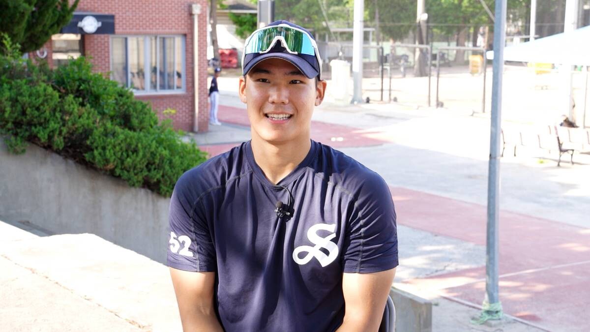 하현승, 엄준상과 함께 김지우도 이번 KBO 신인 드래프트를 앞두고 '하엄김'으로 불리며 톱3로 꼽히고 있다. 사진=이영미 기자