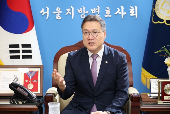 조순열 서울지방변호사회 회장은 “대법원이 (형사성공보수를 인정한) 2심 판단을 받아들여 형사성공보수가 정상화돼 변호사들이 ‘업무에 따른 정당한 비용’을 받을 수 있게 되기를 기대한다”고 강조했다. 사진=임준선 기자