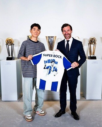 황인범이 포르투갈 명문 FC 포르투에 공식 입단했다. 사진=FC 포르투 페이스북