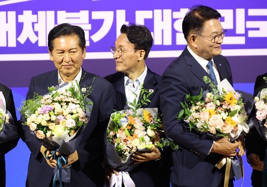 정청래 전 민주당 대표, 김민석 전 국무총리, 송영길 전 민주당 대표가 민주당 8·17 전당대회 당대표 예비경선을 통과했다. 사진=박은숙 기자
