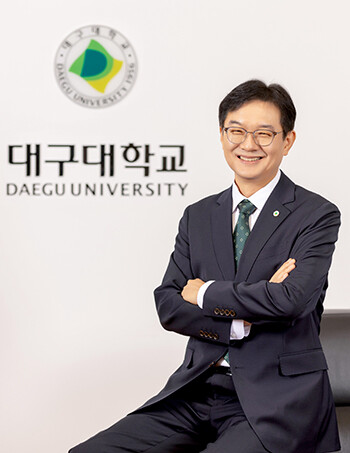 윤재웅 총장은 학생 중심 교육 혁신과 AI 기반 맞춤형 교육을 통해 지역과 함께 성장하는 혁신 대학을 만들겠다고 밝혔다. 사진=대구대 제공