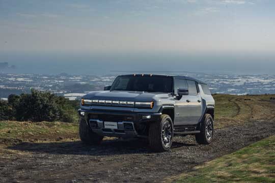 티맵 커넥티드 서비스가 적용된 GMC HUMMER EV SUV. 사진제공=GM