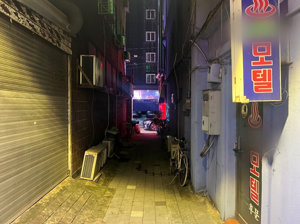 영등포역 인근 숙박업소 골목. 사진=한승구 기자