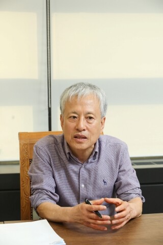 뇌물혐의로 유죄 판결을 받은 김연창 전 대구시 경제부시장 사건이 검찰인권존중미래위원회 조사 대상에 선정됐다. 사진=이종현 기자