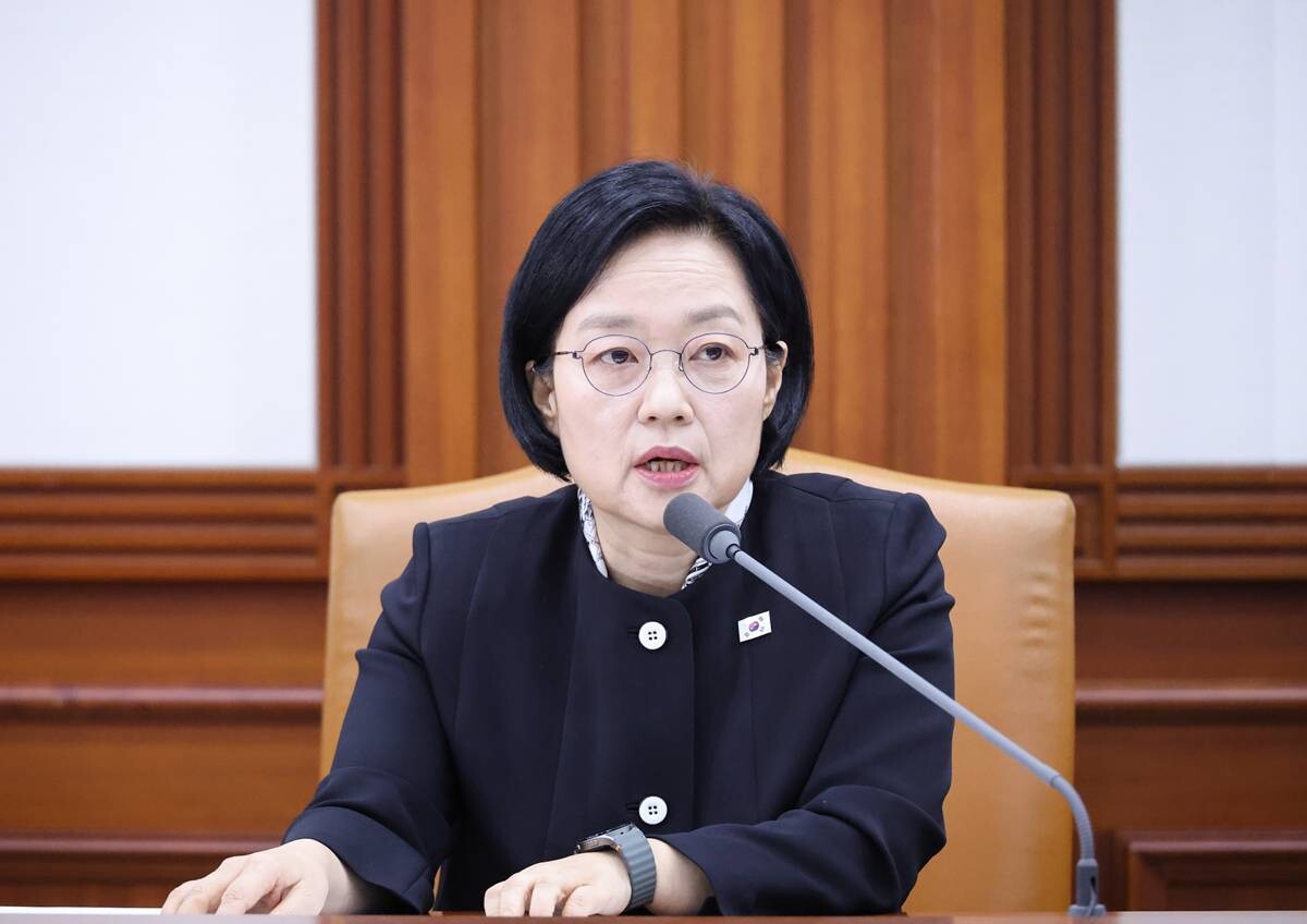 한성숙 국무총리가 9월 16일 서울 종로구 정부서울청사에서 열린 국가정책조정회의에서 발언하고 있다. 사진=연합뉴스