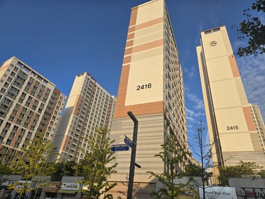 경기 화성시 동탄2신도시 왕배산 인근에 위치한 중흥S클래스 에듀하이 아파트 전경. 사진=김정민 기자