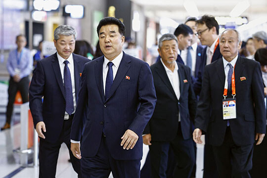 일본은 스포츠 교류를 이유로 예외적으로 북한 국적자의 입국을 허용했다. 9월 17일 주부 국제공항을 통해 입국한 북한 김일국 체육상. 사진=교도/연합뉴스