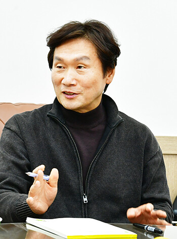 조 시장은 청년에게 '고향에 남아 달라'고 말하기 전에 '남을 이유'를 만드는 것이 가장 중요한 청년정책이라고 했다. 사진=경산시 제공