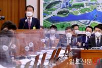 국회 출석한 권순호 대표 ‘광주 철거 건물 사고’ 현안 보고