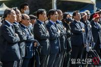 박정희 전 대통령 43주기 추도식 참석한 정치인들