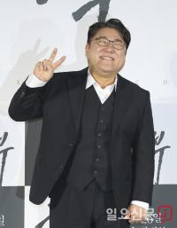 고창석, '귀여운 브이'