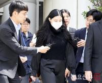 '입시 비리 혐의' 조민, 2심도 1000만원 벌금형
