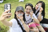 '버닝런2025 완주메달과 함께'